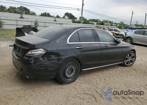 2016 Mercedes-Benz C 300 from USA, damaged, VIN 55SWF4JB6GU150818